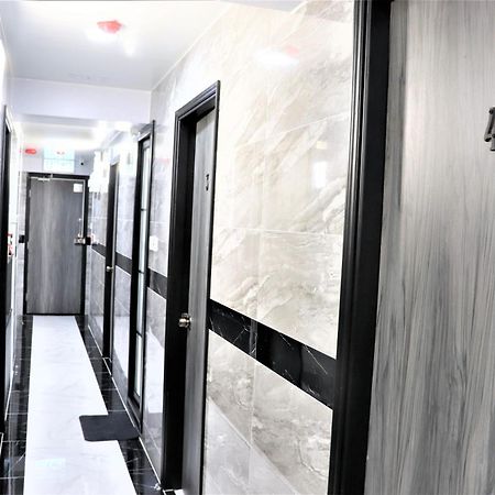 Metrocity Lounge Гонконг Экстерьер фото